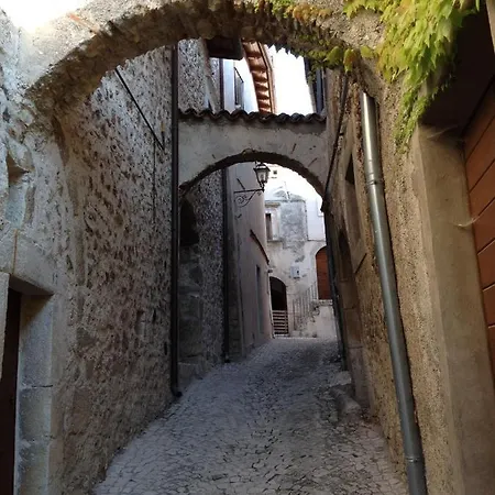 Il Borgo Di San Pio * Fontecchio