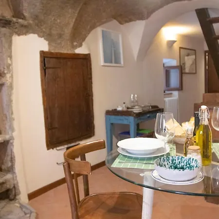 Lägenhet Il Borgo Di San Pio Fontecchio